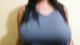 Amateur Teen With Big Natural Tits Bounces And Twerks