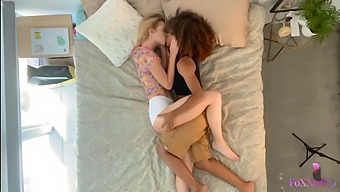 Chloe Cherry And Jenna Foxx Show Off Their Lesbian Skills In This Hot Video!