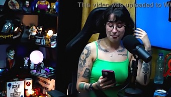 Martina Oliveira Si Užívá Velký Penis V Podcastu - Podívejte Se Na Celé Video Na Sheer - Xv Red!