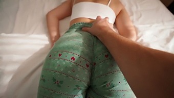 Teen Gets A Surprise During A Back Rub And Turns It Into A Wild Sex Session