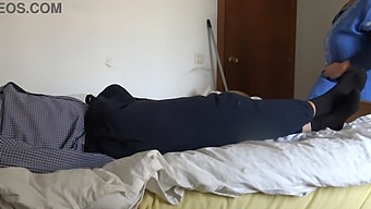 A Muslim Maid Is Shocked By The Size Of A French Man'S Large Black Penis